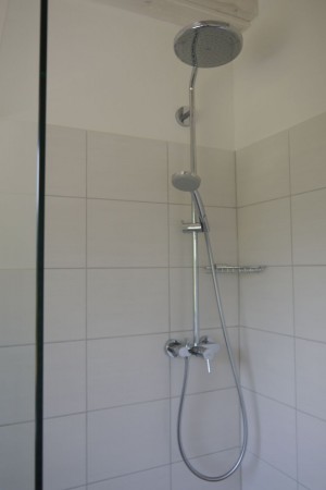 2. Bad - Dusche
